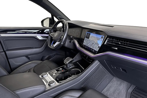 Volkswagen Touareg 17 of 30