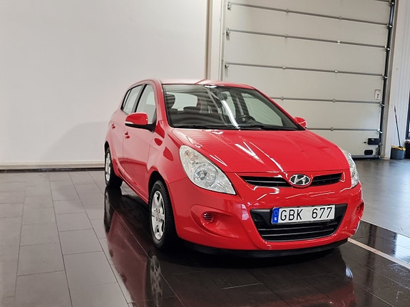 Hyundai i20 4 of 19