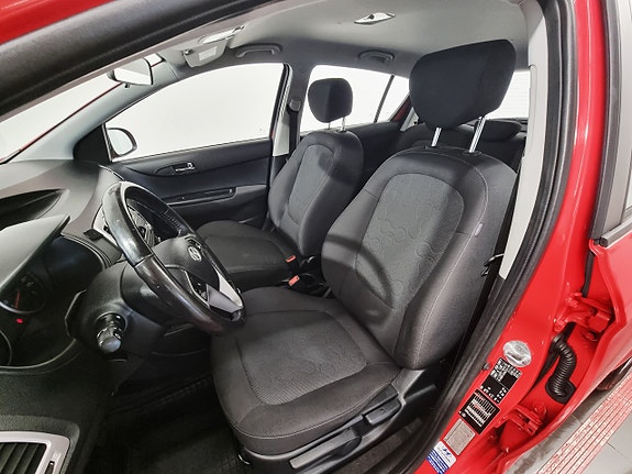 Hyundai i20 6 of 19