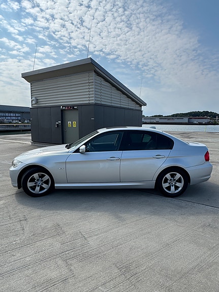 BMW 318d 7 of 12