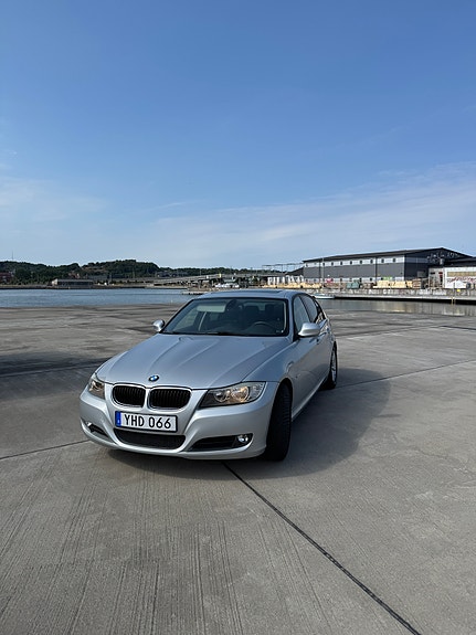 BMW 318d 12 of 12