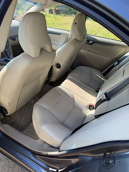 Volvo S60 6 of 7