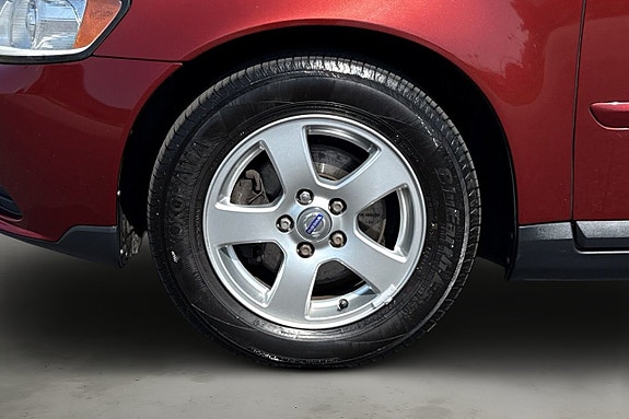 Volvo S40 9 of 21