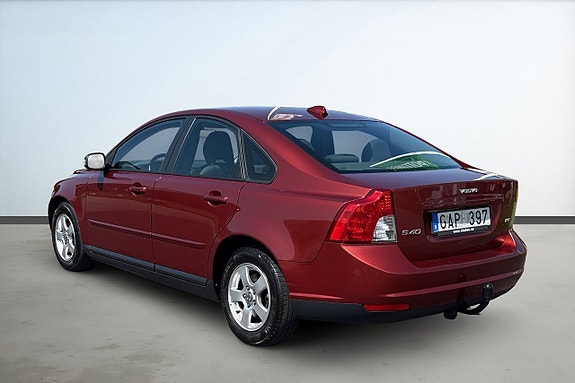 Volvo S40 3 of 21