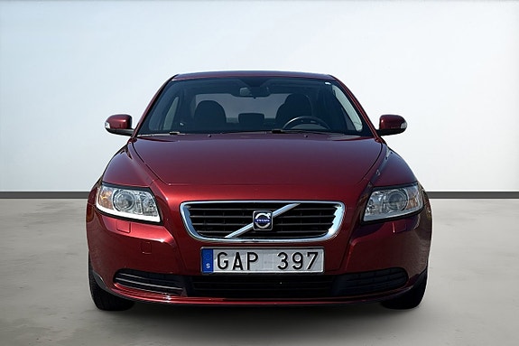 Volvo S40 8 of 21
