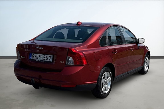 Volvo S40 5 of 21