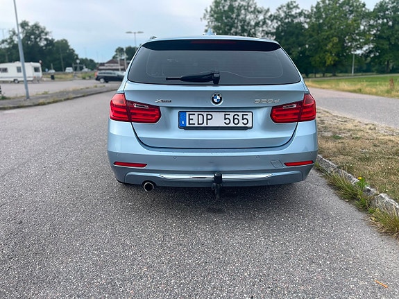 BMW 320d 5 of 23