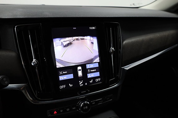 Volvo V90 Cross Country 24 of 25