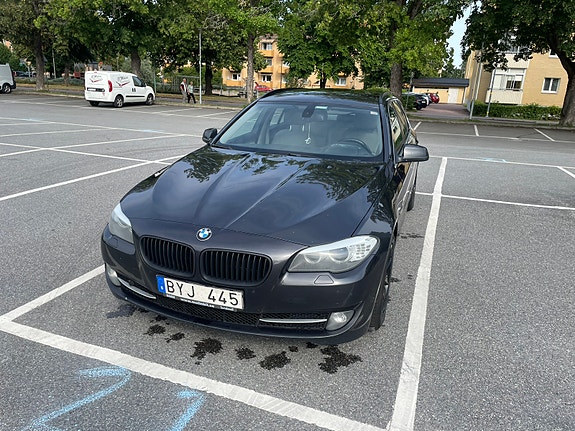 BMW 520d 9 of 12