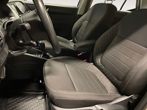 Skoda Fabia 9 of 23