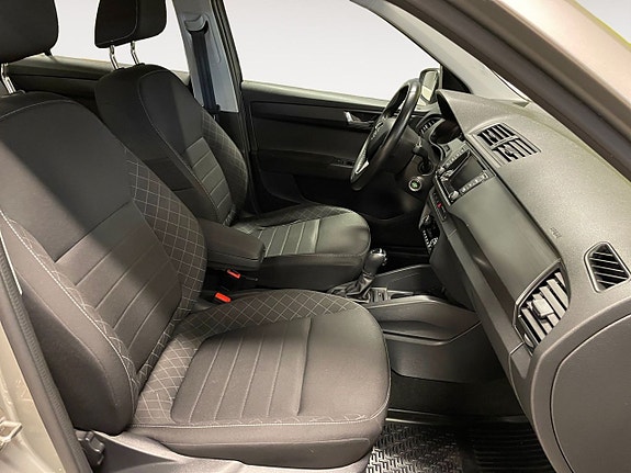 Skoda Fabia 13 of 23