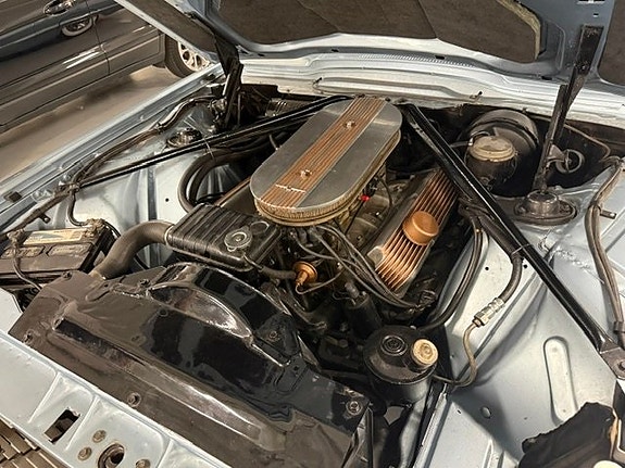 Ford Thunderbird 10 of 11
