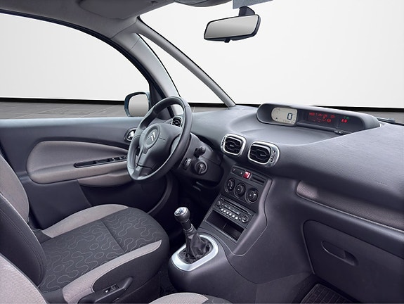 Citroen C3 Picasso 14 of 16