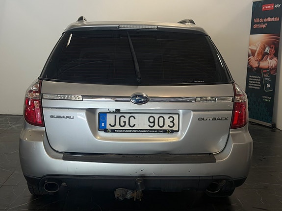 Subaru Outback 6 of 30
