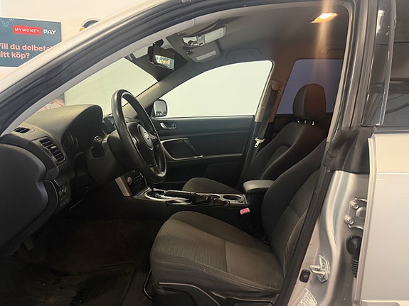 Subaru Outback 11 of 30