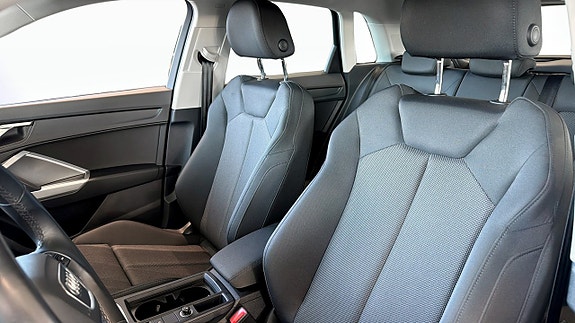 Audi Q3 8 of 14