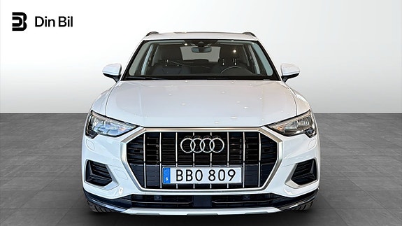 Audi Q3 4 of 14