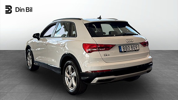 Audi Q3 3 of 14