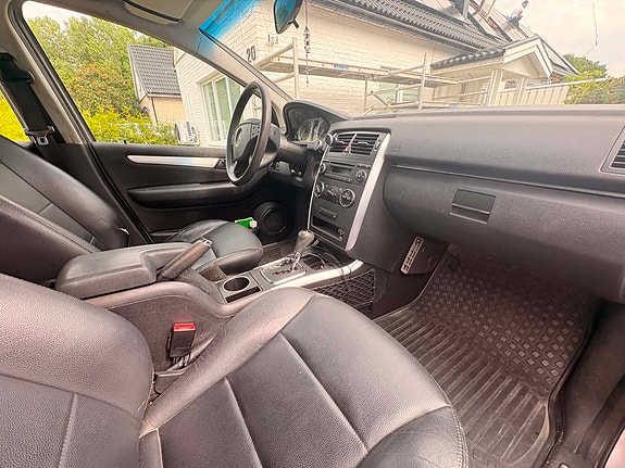 Mercedes-Benz B170 13 of 15