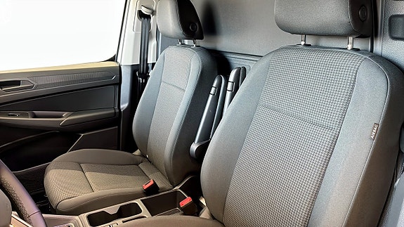 Volkswagen Caddy 8 of 12