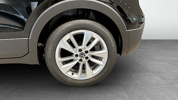 Volkswagen T-Cross 6 of 12