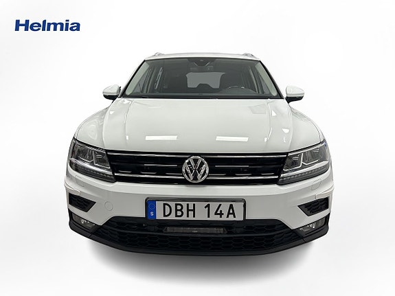 Volkswagen Tiguan 2 of 9