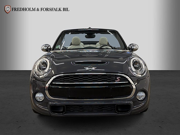 MINI Cooper S 7 of 28