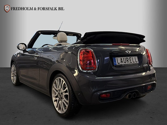 MINI Cooper S 3 of 28