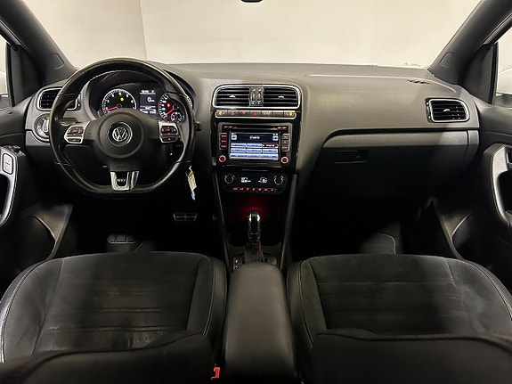 Volkswagen Polo 11 of 21