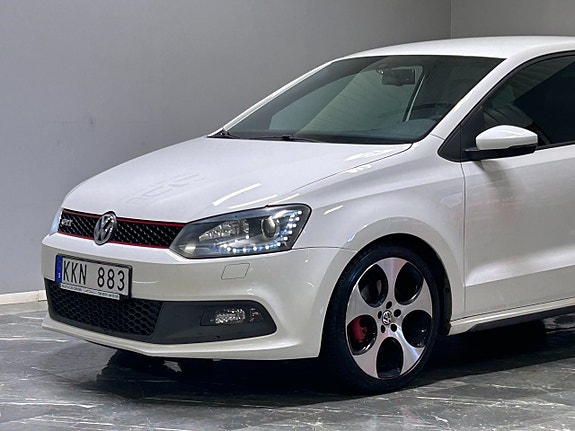 Volkswagen Polo 4 of 21