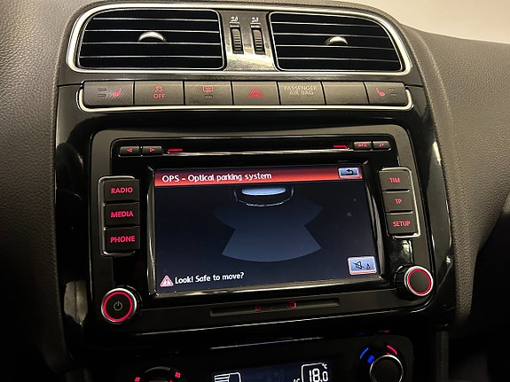 Volkswagen Polo 15 of 21