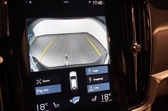 Volvo V90 16 of 17