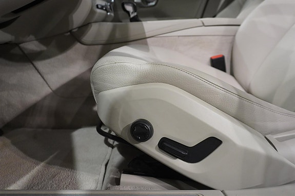 Volvo V90 13 of 17
