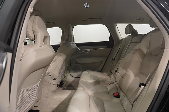 Volvo V90 9 of 17