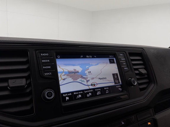 Volkswagen Crafter 20 of 30
