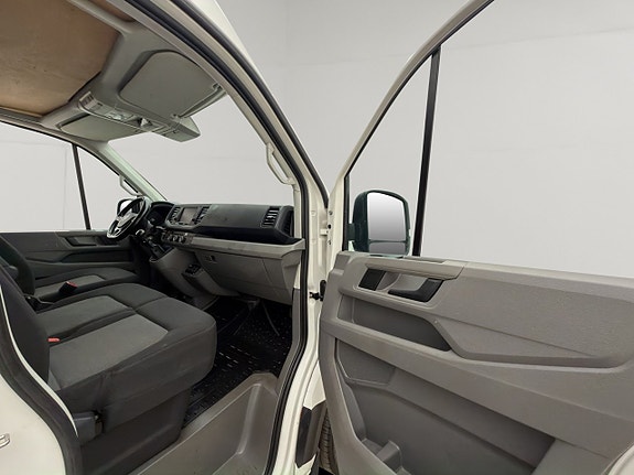 Volkswagen Crafter 30 of 30