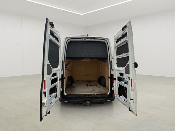 Volkswagen Crafter 11 of 30