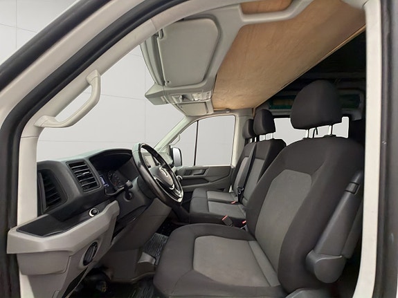 Volkswagen Crafter 13 of 30