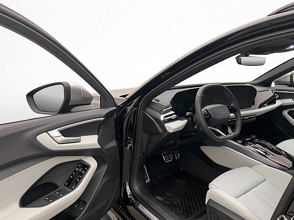 Audi A5 10 of 30