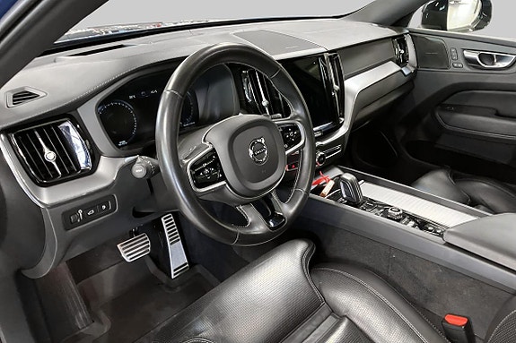 Volvo XC60 7 of 22