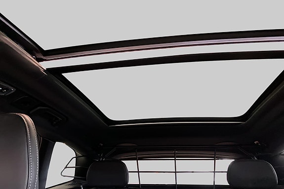 Volvo XC60 10 of 22