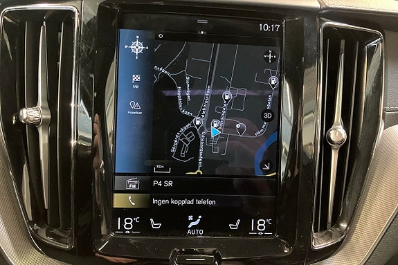 Volvo XC60 16 of 22