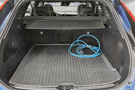 Volvo XC60 6 of 22