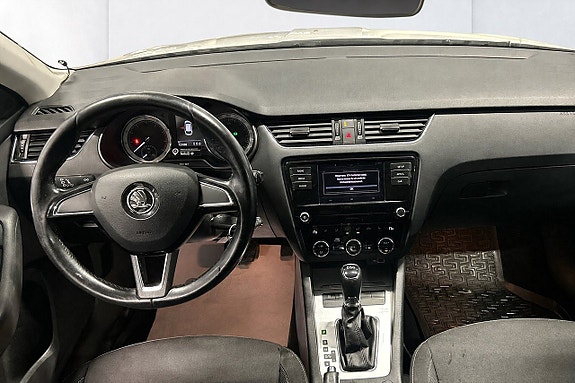Skoda Octavia 9 of 9