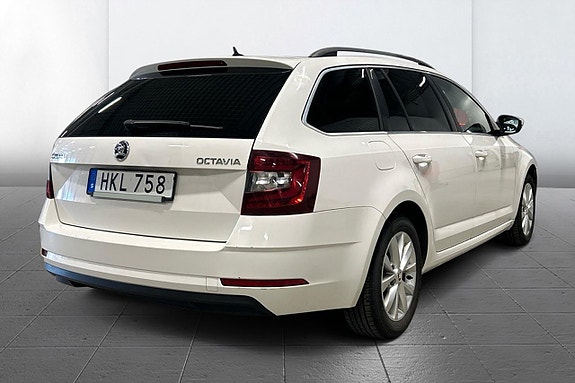 Skoda Octavia 4 of 9