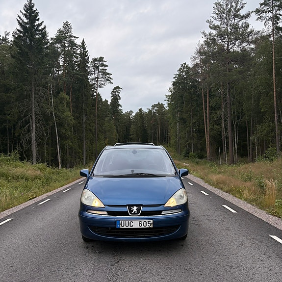 Peugeot 807 2 of 7