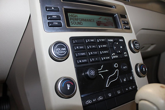 Volvo V70 20 of 22