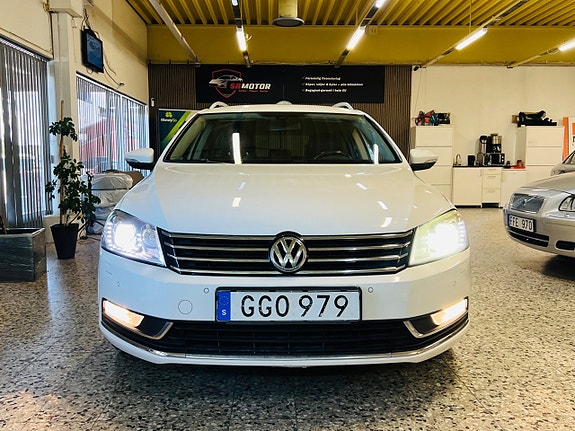 Volkswagen Passat 7 of 21