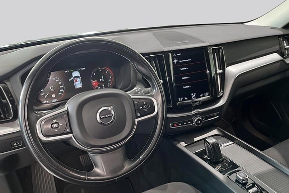 Volvo XC60 7 of 14