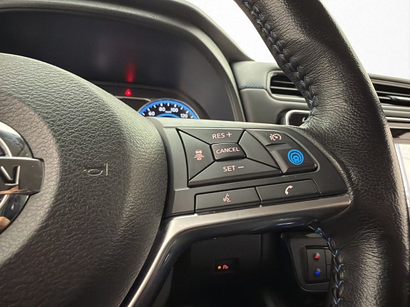 Nissan Leaf 17 of 29